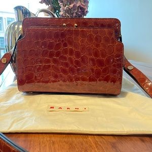 Marni - Beautiful Brown Croc 🐊 Reverse Trunk Bag